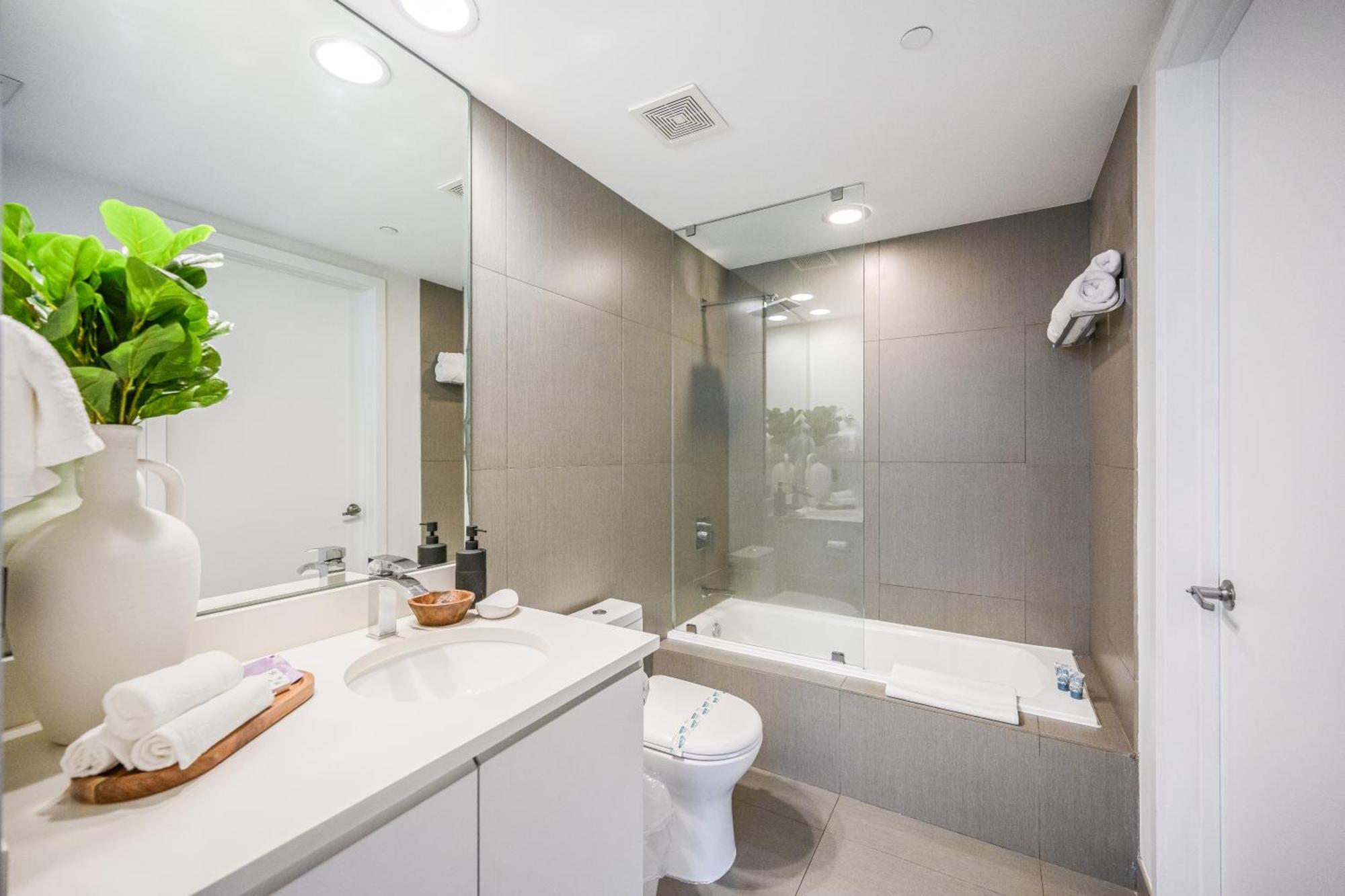 Apartahotel Montecarlo Miami Miami Beach
